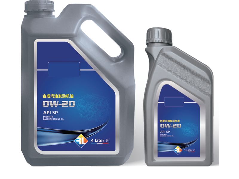 4 L and 1 L jugs of synthetic gasoline engine oil, API SP 0W-20, brand panel left blank